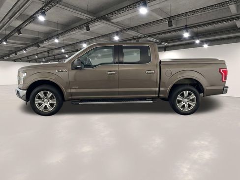 Used 2017 Ford F150 XLT w/ Equipment Group 301A Mid RWD image 6