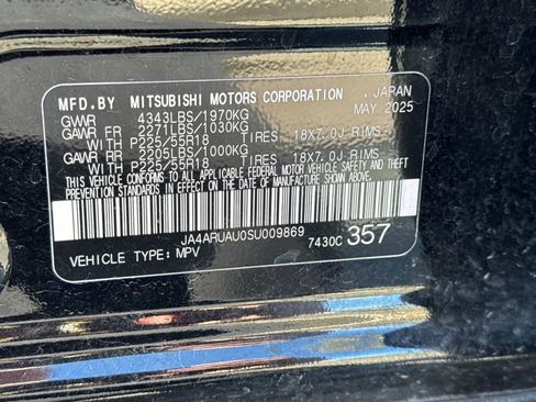 Used 2025 Mitsubishi Outlander Sport LE AWD/4WD image 27