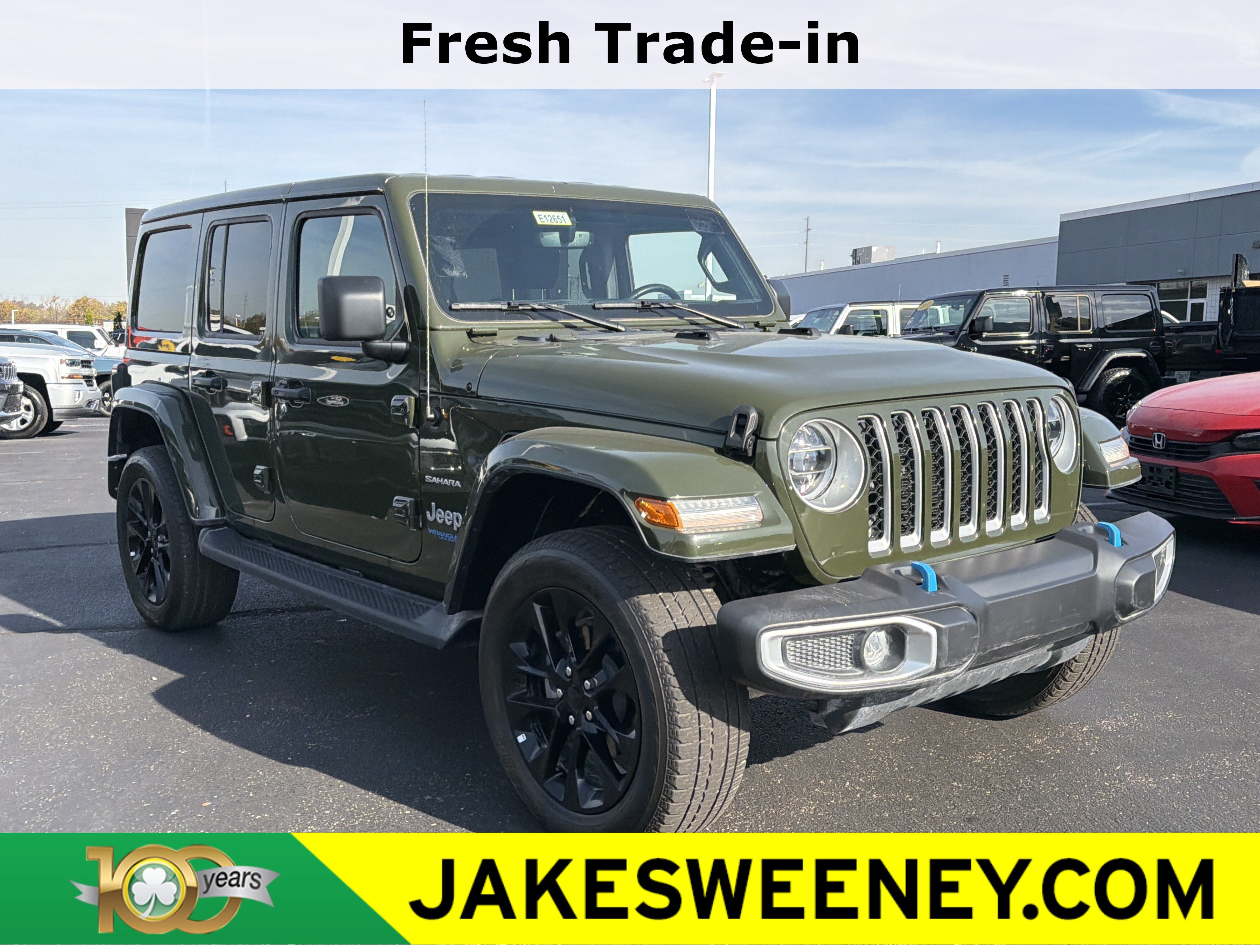 Used 2022 Jeep Wrangler Unlimited Sahara w/ Cold Weather Group AWD/4WD image 1
