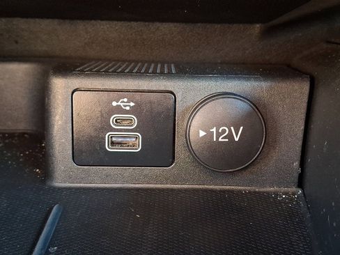 Used 2025 Ford Escape ST-Line Select AWD/4WD image 23