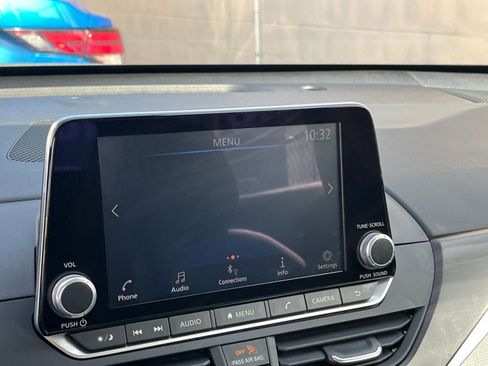 Used 2025 Nissan Altima 2.5 SV image 20