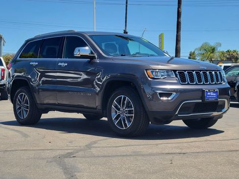 Used 2019 Jeep Grand Cherokee Limited AWD/4WD image 32