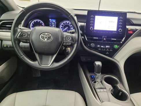 Used 2022 Toyota Camry SE image 22