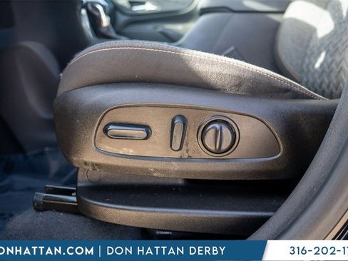 Used 2022 Chevrolet Equinox LT image 17