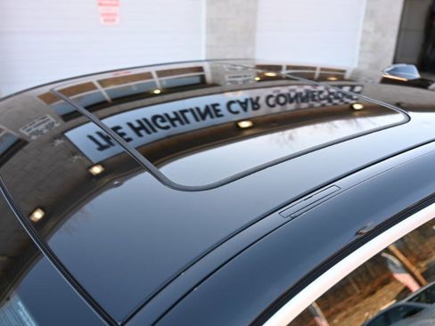 Used 2025 BMW 330i 330i Sedan image 14