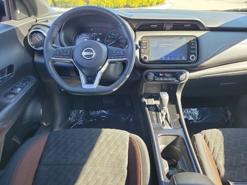 Certified 2023 Nissan Kicks SR image 10