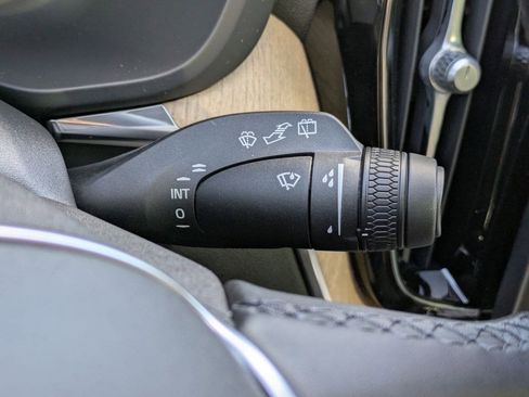 New 2026 Volvo XC60 B5 Plus w/ Protection Package Premier image 36