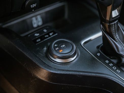 Used 2023 Ford Ranger Lariat w/ Equipment Group 501A High image 20