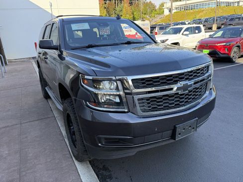 Used 2015 Chevrolet Tahoe LT AWD/4WD image 8