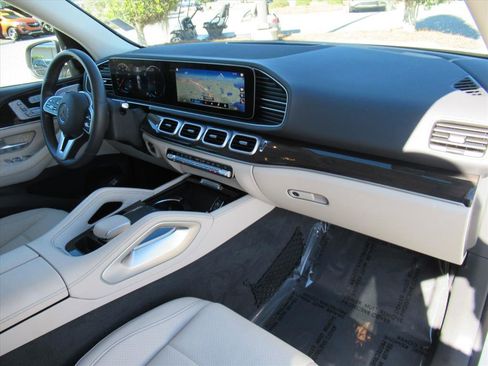 Used 2020 Mercedes-Benz GLE 350 image 10