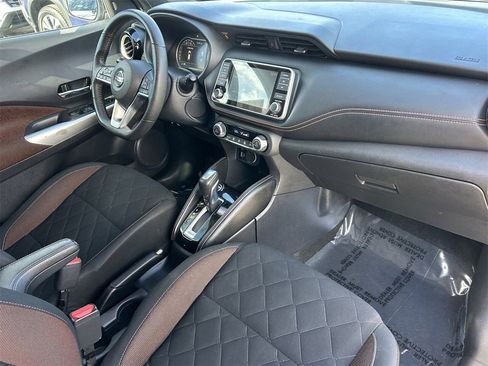 Certified 2020 Nissan Kicks SR image 8