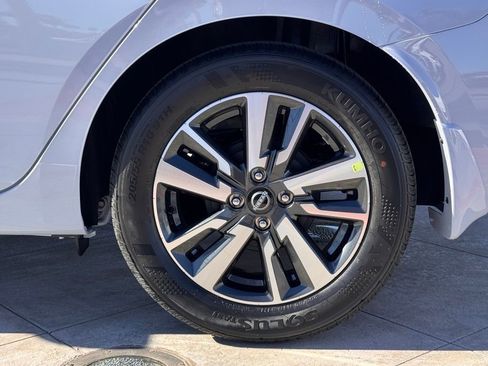 New 2025 Nissan Versa SV image 8