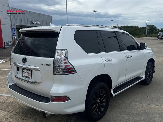 Used 2022 Lexus GX 460 Premium w/ Premium Package AWD/4WD image 7