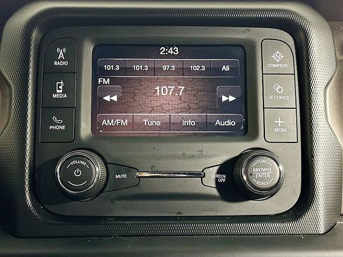 Used 2020 Jeep Wrangler Unlimited Sport image 14