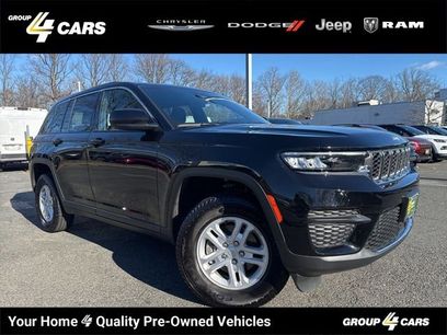 Used 2025 Jeep Grand Cherokee Laredo w/ Luxury Tech Group I