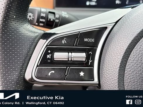 Certified 2024 Kia Seltos SX AWD/4WD image 13