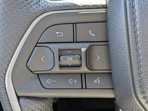 New 2025 Toyota Tacoma Limited image 27