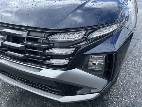 Certified 2025 Hyundai Tucson SEL AWD/4WD image 13