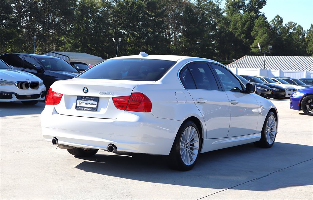Used 2011 BMW 335d Sedan RWD image 7