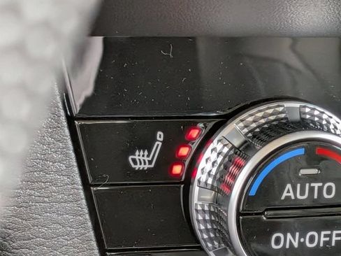 New 2026 Mitsubishi Outlander SE FWD image 22
