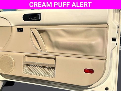 Used 2009 Volkswagen Beetle 2.5L image 25