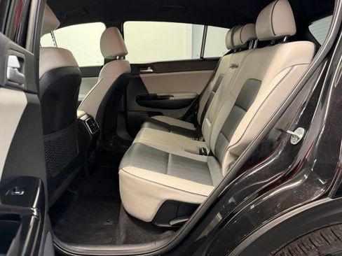 Used 2019 Kia Sportage EX w/ EX Sport Appearance Package AWD/4WD image 29