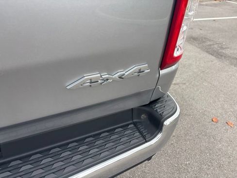 Used 2023 RAM 1500 Big Horn AWD/4WD image 14