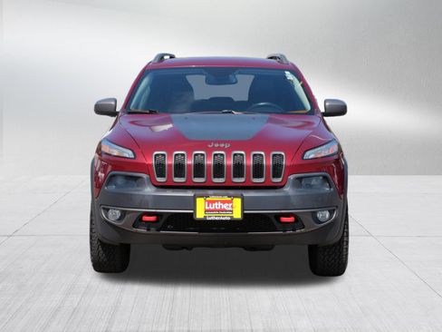 Used 2014 Jeep Cherokee Trailhawk w/ Leather Interior Group AWD/4WD image 2