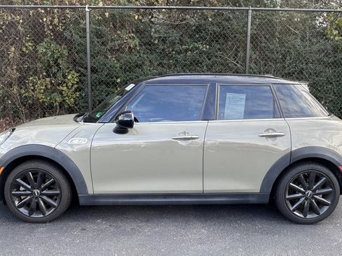 Used 2019 MINI Cooper S image 10