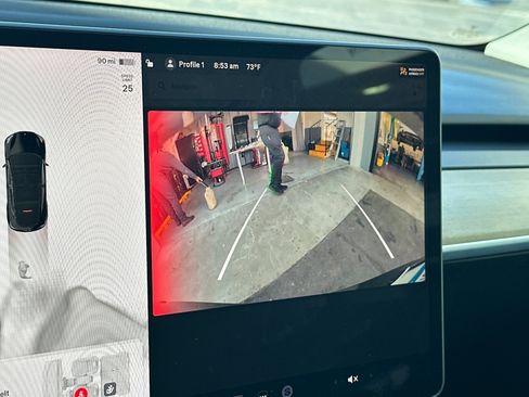 Used 2023 Tesla Model Y Long Range AWD/4WD image 19