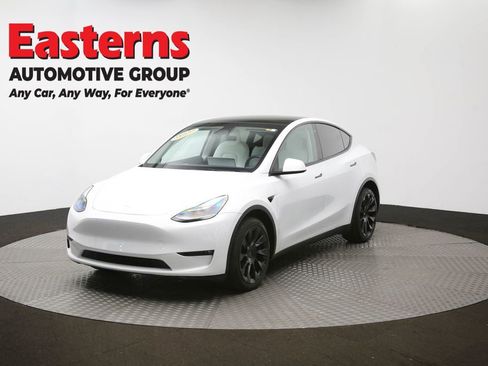 Used 2023 Tesla Model Y Long Range image 52