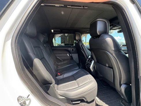 Used 2018 Land Rover Range Rover Sport HSE AWD/4WD image 23