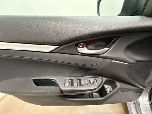 Used 2019 Honda Civic EX image 19