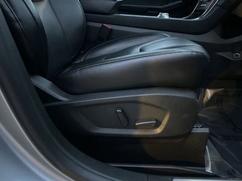 Used 2022 Ford Edge Titanium image 33