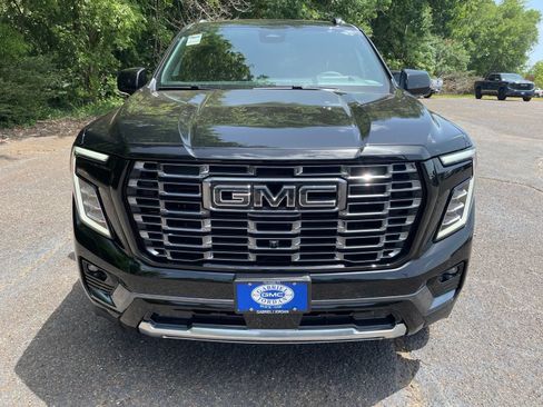New 2026 GMC Yukon Denali Ultimate AWD/4WD image 10