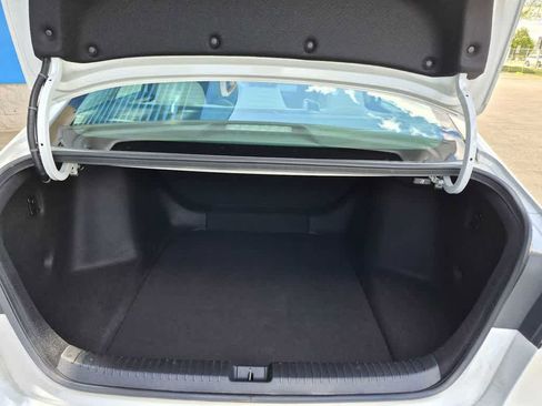 Certified 2023 Honda Accord LX image 37