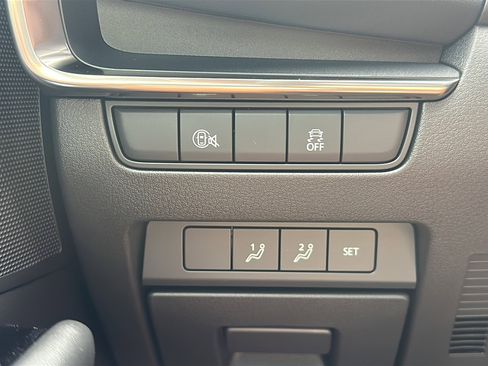 New 2025 MAZDA MAZDA3 Carbon image 25