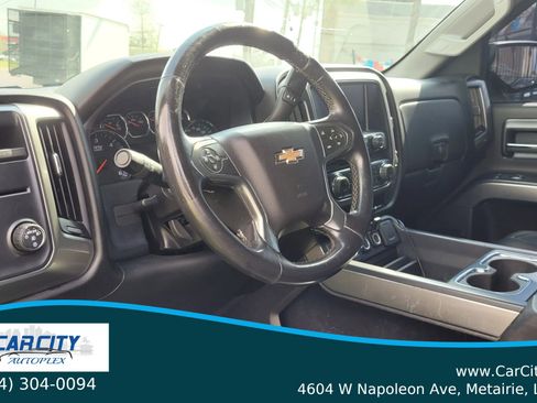 Used 2018 Chevrolet Silverado 1500 LT w/ Texas Edition image 7