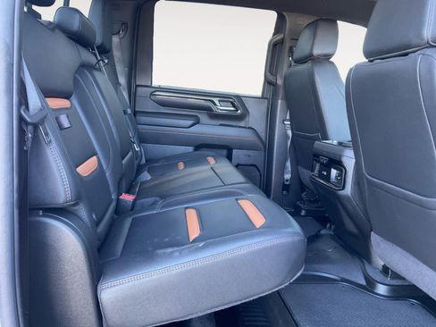 Certified 2024 GMC Sierra 2500 AT4 w/ AT4 Premium Plus Package AWD/4WD image 13