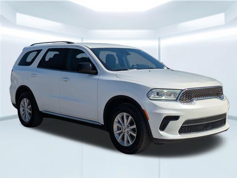 Used 2023 Dodge Durango SXT Launch Edition RWD image 8