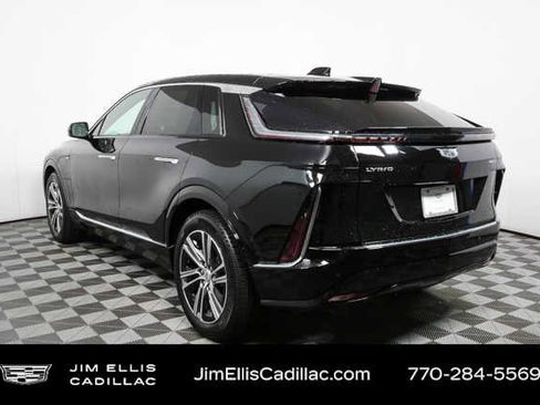 New 2026 Cadillac Lyriq Luxury RWD image 30