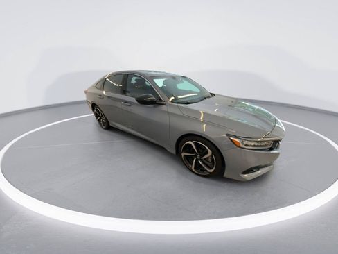 Used 2022 Honda Accord Sport image 1