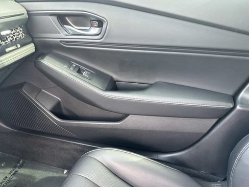 Certified 2025 Honda Accord Sport image 23