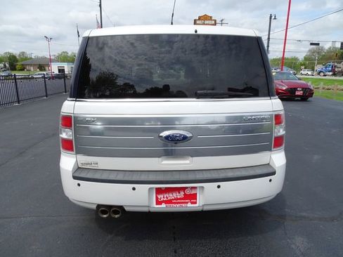 Used 2011 Ford Flex Limited w/ Rapid Spec Order Code FWD image 8