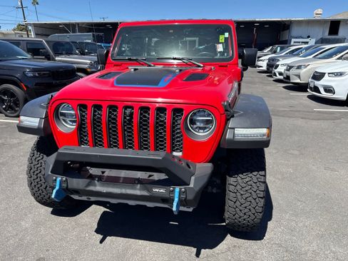Used 2021 Jeep Wrangler Unlimited Rubicon 4xe w/ Cold Weather Group AWD/4WD image 3