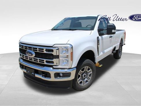 New 2025 Ford F250 XLT w/ FX4 Off-Road Package image 1