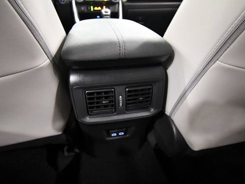 Used 2025 Toyota RAV4 Limited w/ Advanced Technology Package AWD/4WD image 17