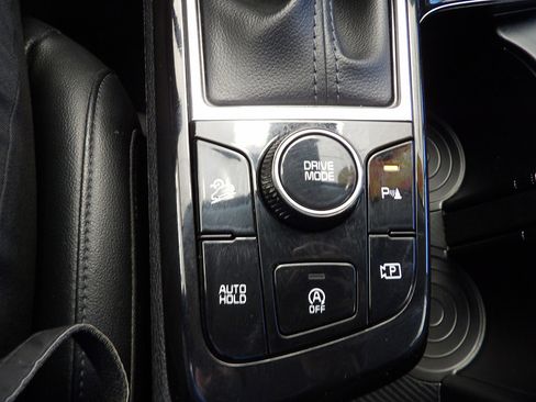 Used 2023 Kia Sportage EX FWD image 32