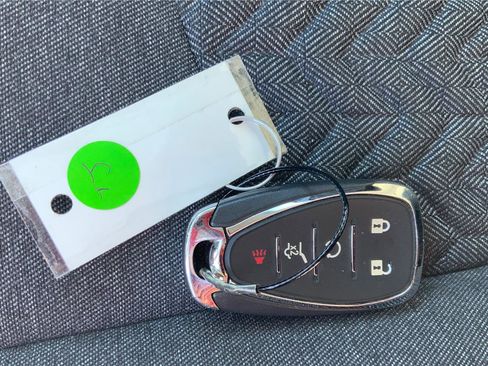 Used 2024 Chevrolet Equinox LT image 36