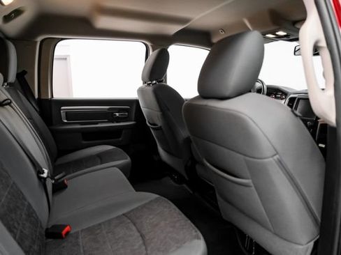 Used 2017 RAM 1500 Big Horn AWD/4WD image 30